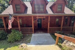Laurelwood Lodge at Lake Lure