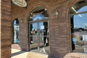 Leader Store/Leader Travel