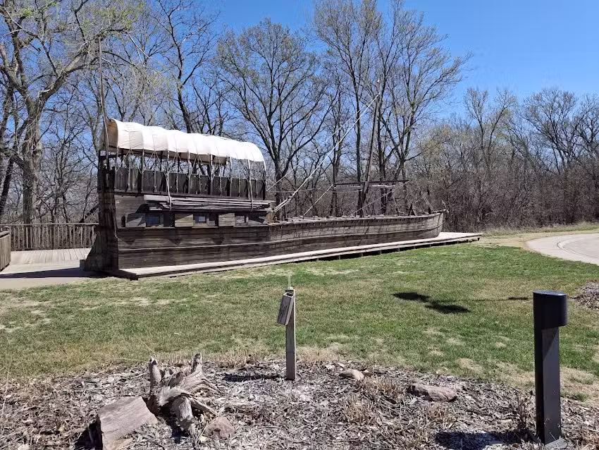 Lewis and Clark Interpretive Trails and Visitor Center (Missouri River Basin)