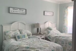 Litchfield by the Sea