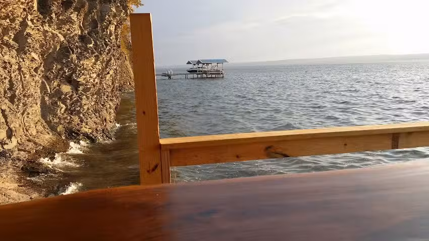 Locke’s Glen on the Lake – Vacation Rentals