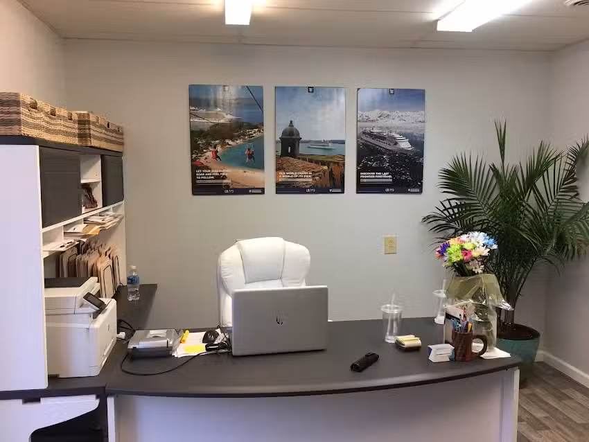 Lonny&rsquo;s Exotic Vacation Getaways