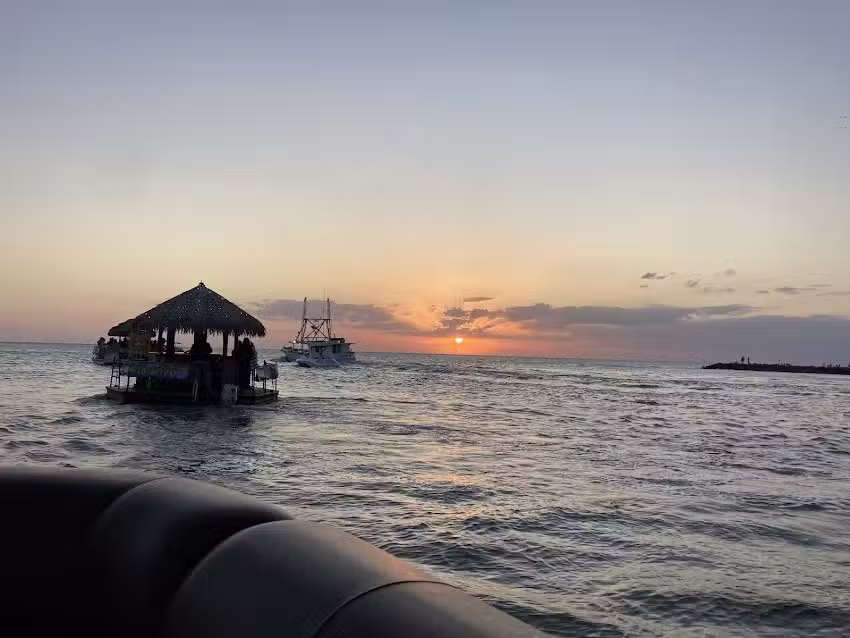 Low Tide Boat Rides LLC