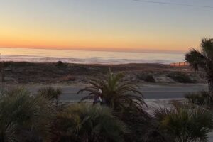 LuLu&rsquo;s Cottage by the Sea