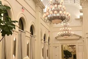 Luxury Travel by Maria