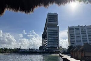 Magnified Vacations CruiseOne