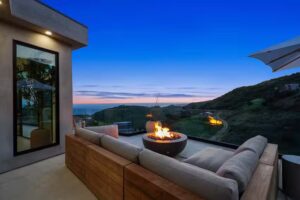 MALIBU VACATION RENTALS