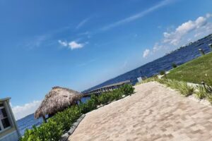 Manatee Estates & Investments LLC