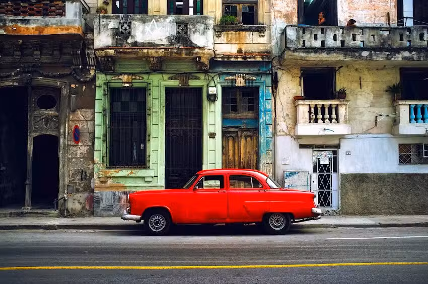 Mia Services & Travel