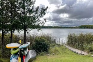 MidMod Minnesota Lakehouse