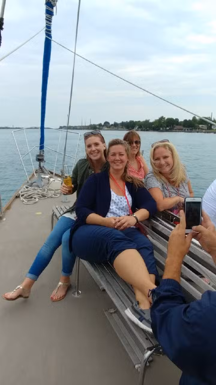 Milwaukee AMERICA’S CUP Sailing Adventures