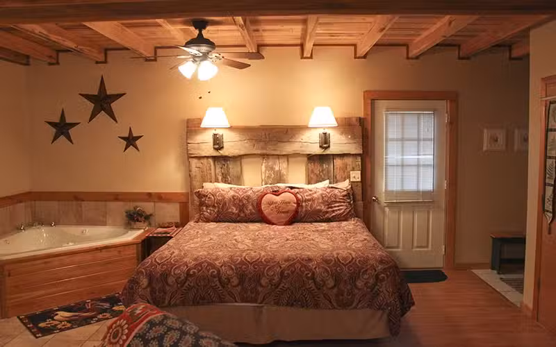 Miss Caroline&rsquo;s Country Cabins