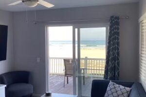 Mission Beach Breeze