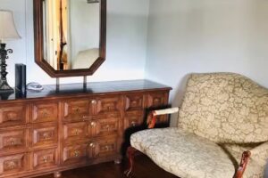 Mon Reve Bed & Breakfast + Cabin on false river