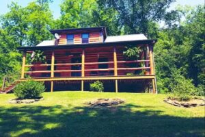 Morgan County Cabin in the Woods