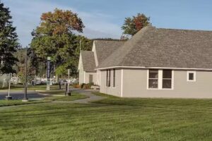 Mount Desert Chamber of Commerce & Northeast Harbor Visitor Center