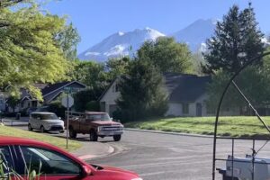 Mount Shasta Retreats