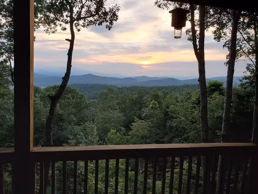 Mountain Getaway Cabin Rentals of Blue Ridge GA