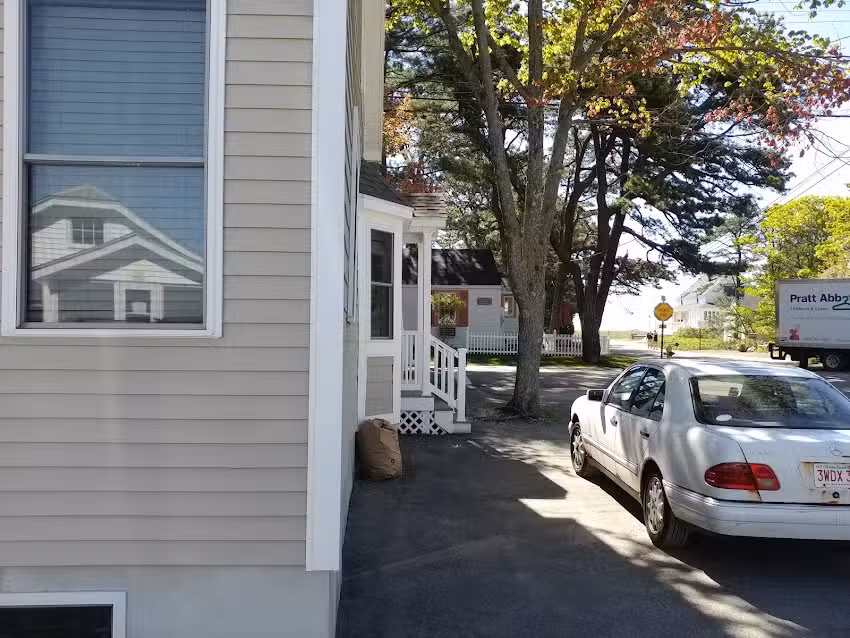 Mr. OOB Vacation Rental Outlet