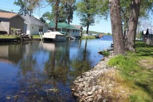 Muskie Hollow Resort