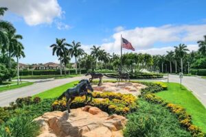 Nestled in Naples, Florida