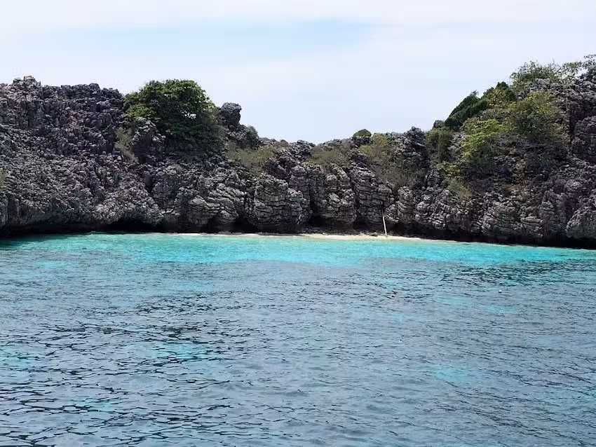 Not So Hostel World, LLC a Travel Agency