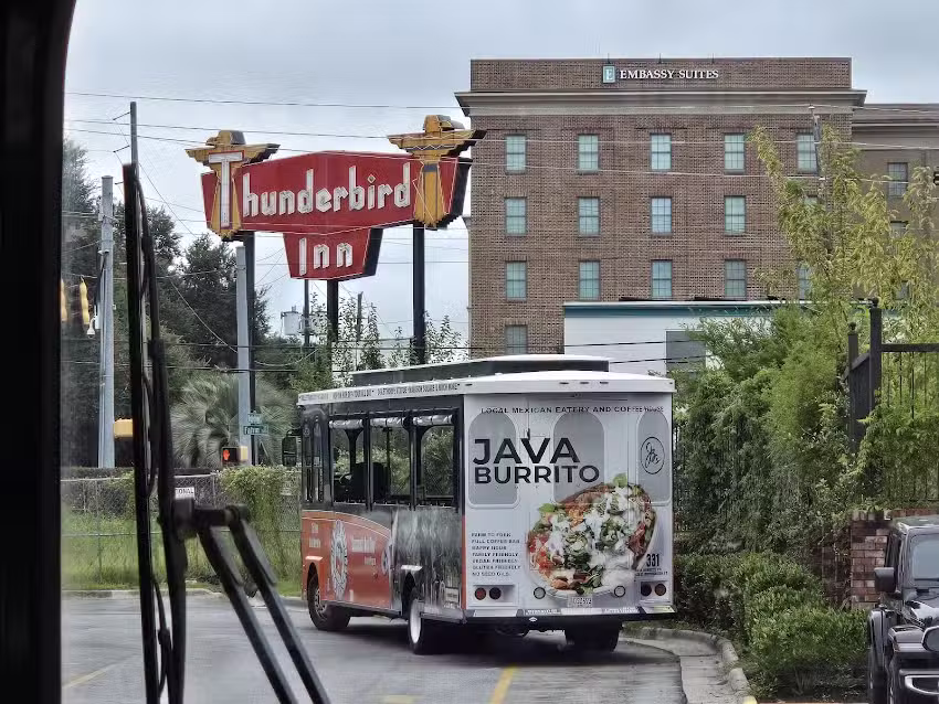 Old Town Trolley Tours of Savannah