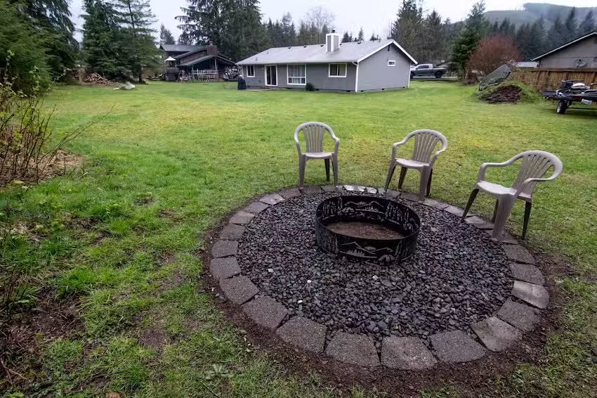 Olympic Coast Rentals &ndash; Elk Creek Retreat