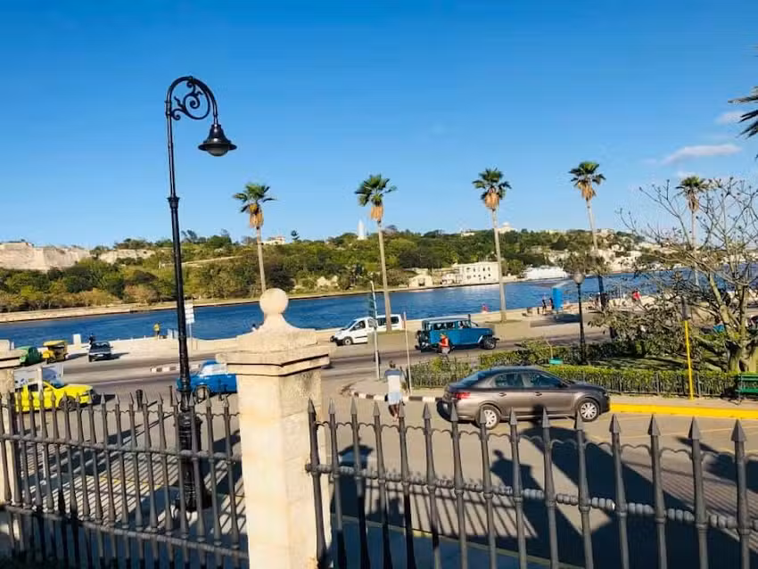 PA&rsquo; CUBA SERVICES & TRAVEL