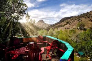 Painted Hills Vacation – Cottages & Retreat