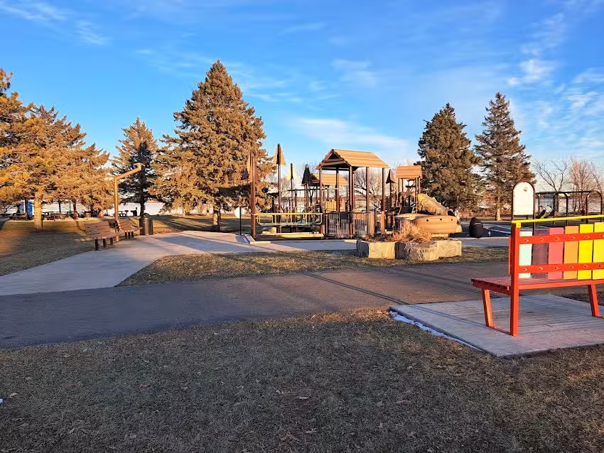 Paul Bunyan & Babe the Blue Ox Statues