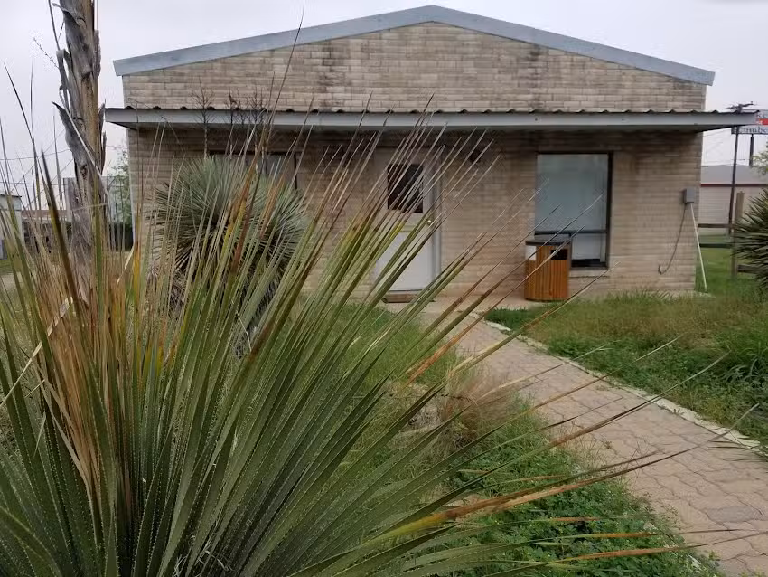 Pearsall Tourism & Business Center