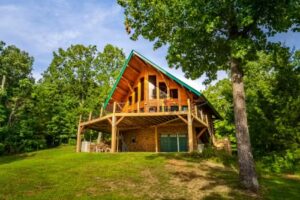 Pelham Pointe Mountaintop Cabin Rental