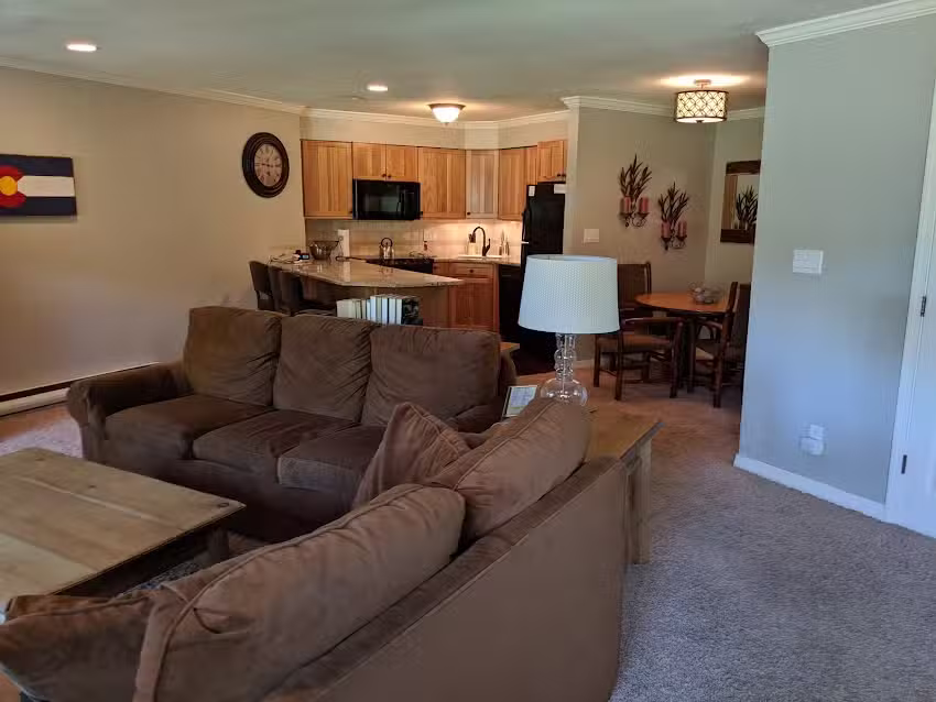 Pine Ridge Condominiums by Vacasa