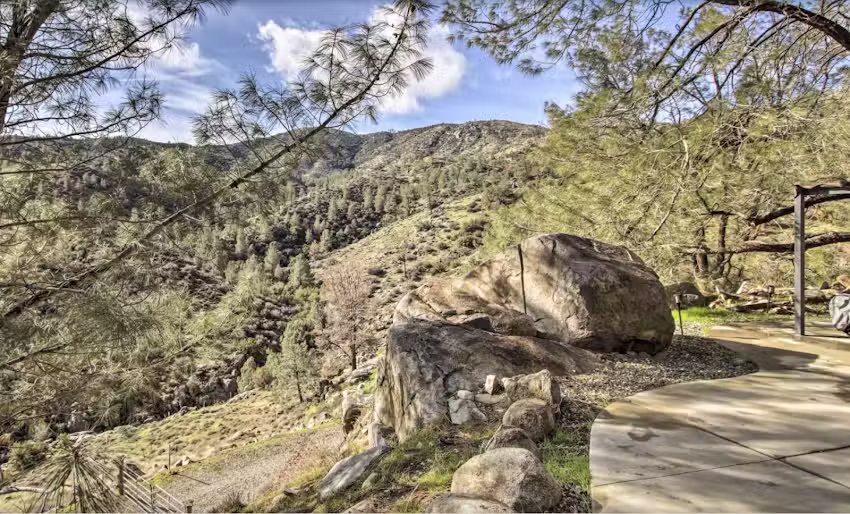 Pinecone Landing Retreat