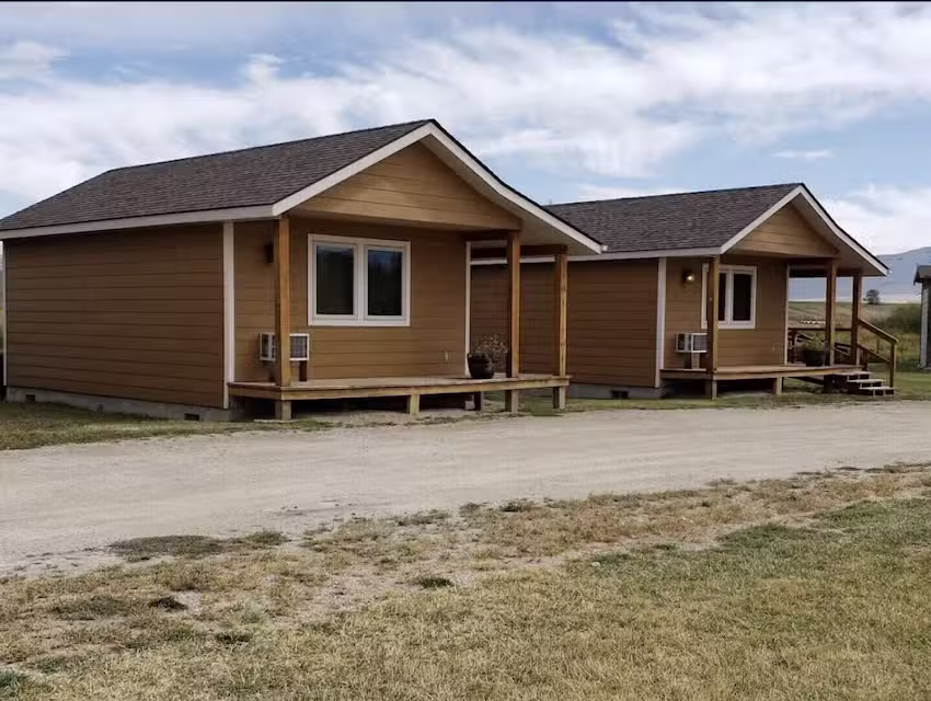 Pioneer Mountain Cabins