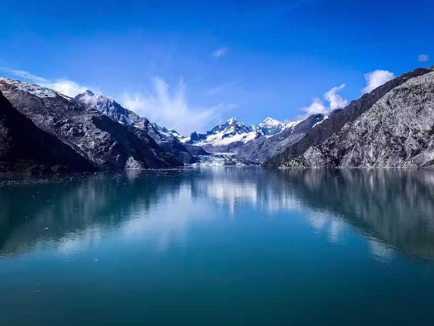 Porqueddu Travel, LLC