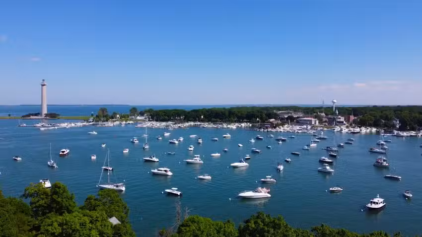 Put-in-Bay Chamber of Commerce & Tourism Bureau