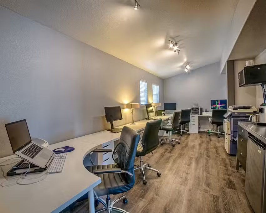 RE/MAX Mountain Valley