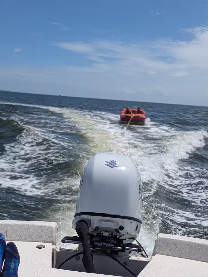 Redbeard&rsquo;s Tiki Cruises and Boating Adventures