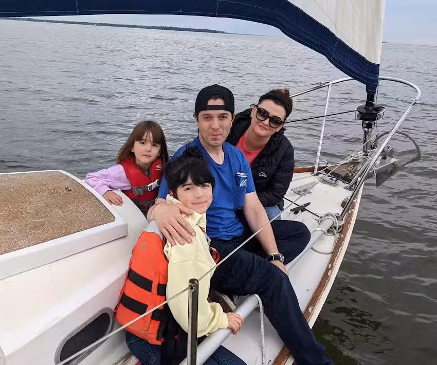 Reflections DC – Private Sailing Cruises