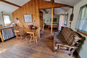 Riverside Garage & Cabins