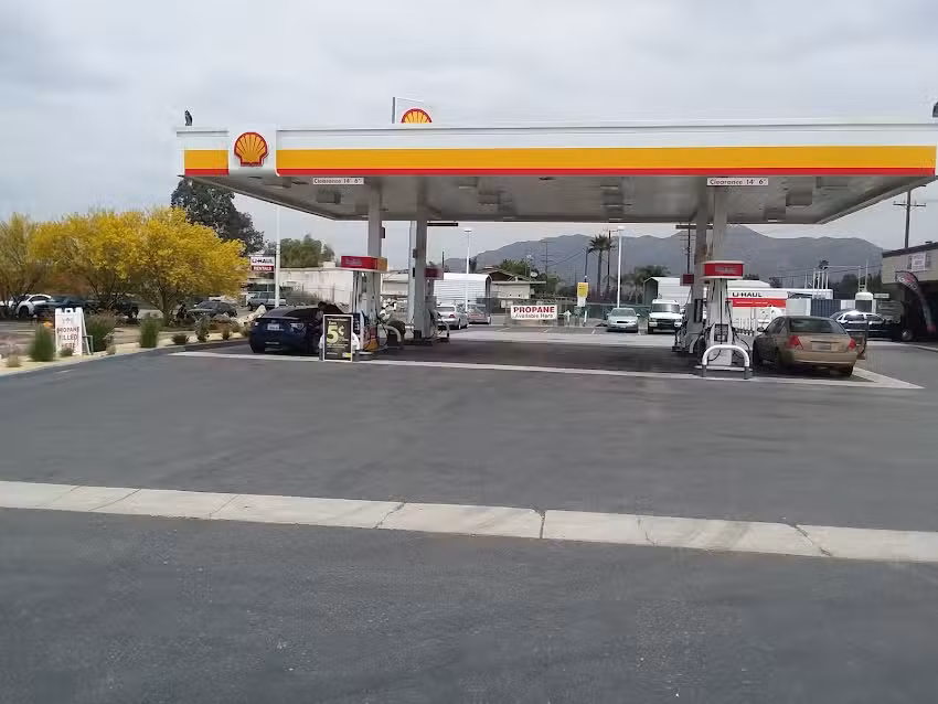 Riverside Travel Center