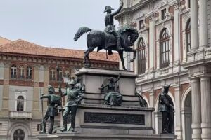 Rob Crickmore-Cruise planners