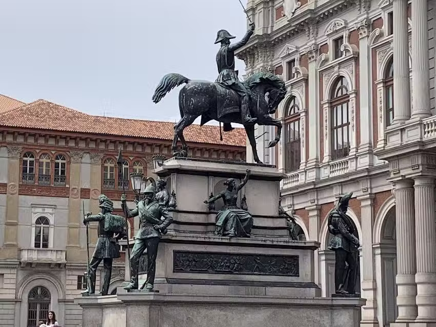 Rob Crickmore-Cruise planners