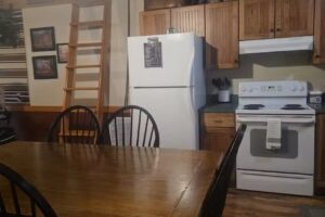 Roscoe Hillside Cabins, LLC