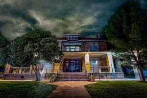 Roswell Ghost Tours & Haunted Pub Crawls