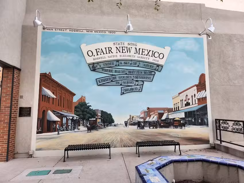 Roswell Visitor Center