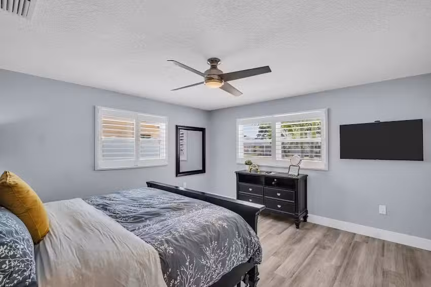 Salt and Sand Vacation Cottages