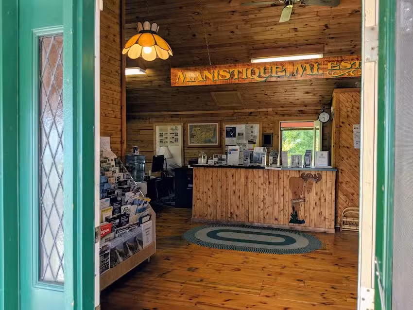 Schoolcraft Tourism & Commerce